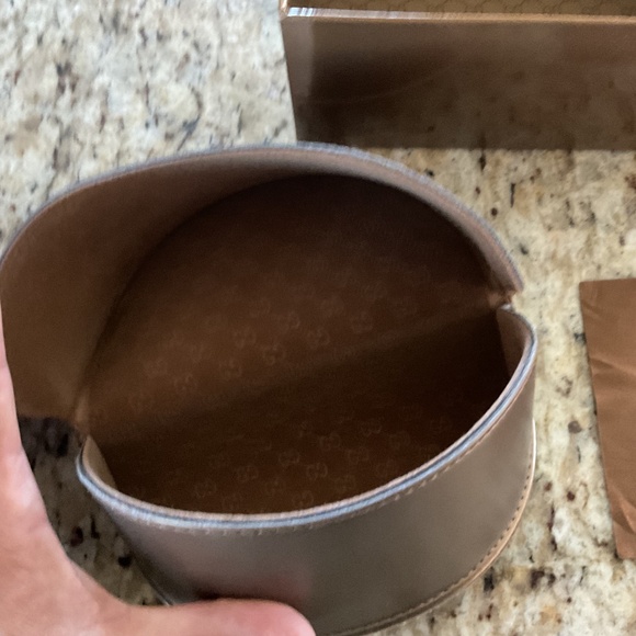 Gucci Sunglasses case and box - Picture 3 of 3